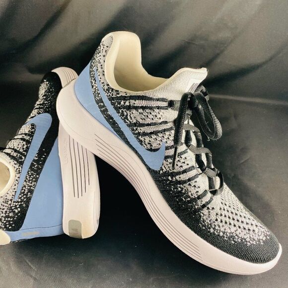 Rare NIKE ID Flyknit OREO Lunar Epic Low 8 US Womens 9.5 - Picture 3 of 7